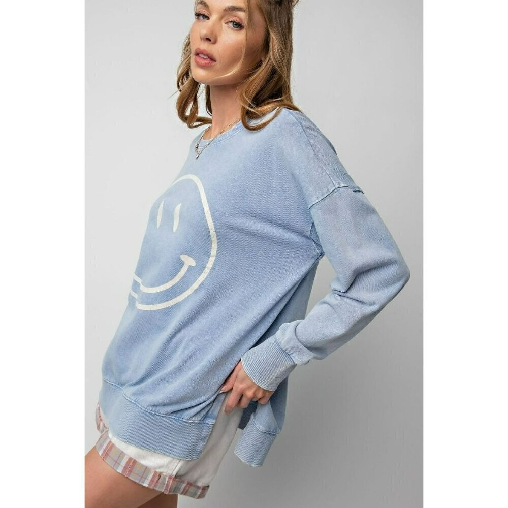 Don't Forget to Smile Mineral Wash Top in Peri Blue - Picture 4 of 5
